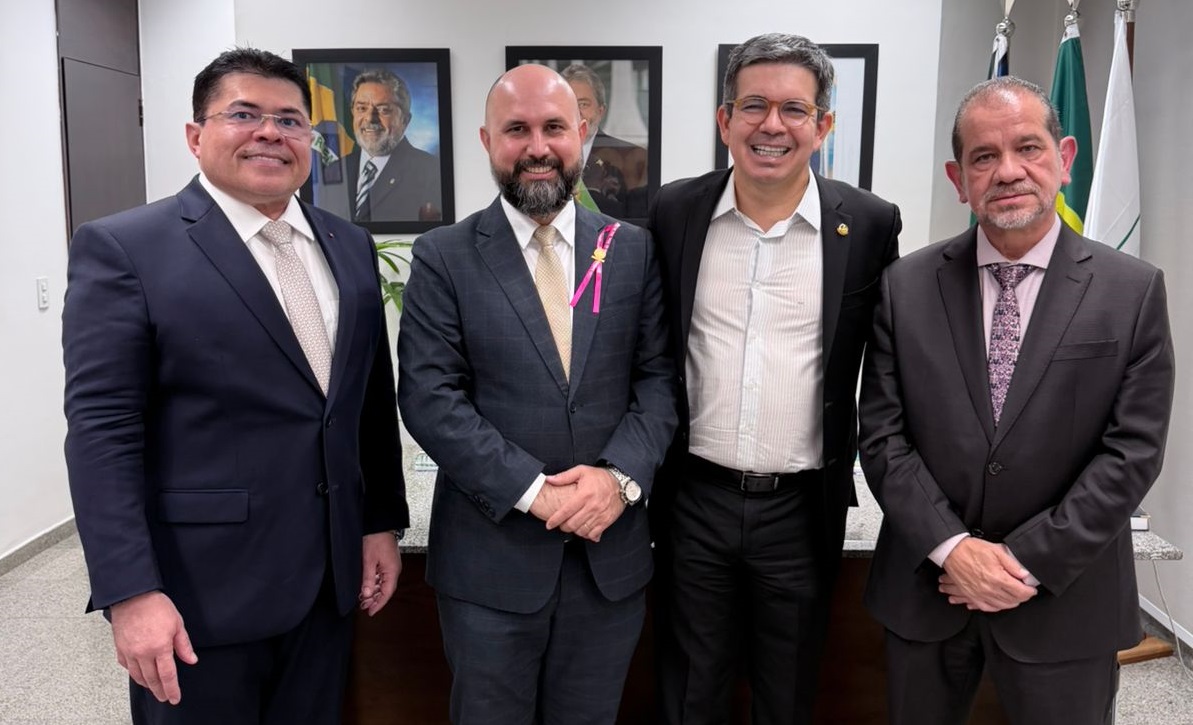 OAB-AP recebe apoio do líder do Governo Federal na luta pela implantação do Tribunal Regional do Trabalho do Amapá